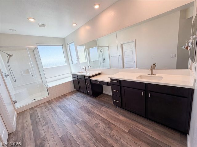 5629 Lowell Cliff Street, North Las Vegas, NV 89081