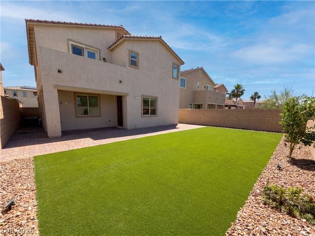 5629 Lowell Cliff Street, North Las Vegas, NV 89081
