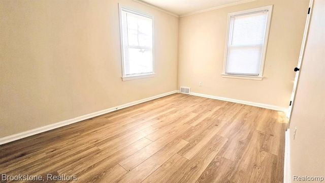 19338 Murray Hill Street, Detroit, MI 48235