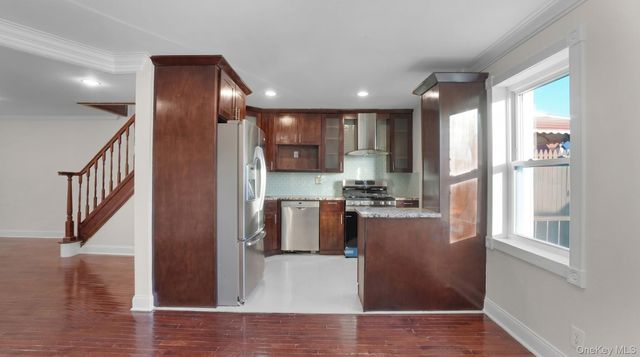 8848 207th Street, Queens Village, NY 11427