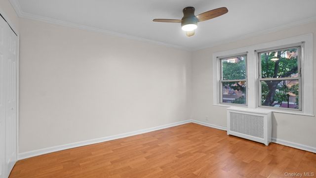 8848 207th Street, Queens Village, NY 11427