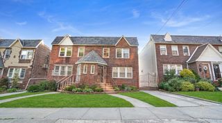8848 207th Street, Queens Village, NY 11427