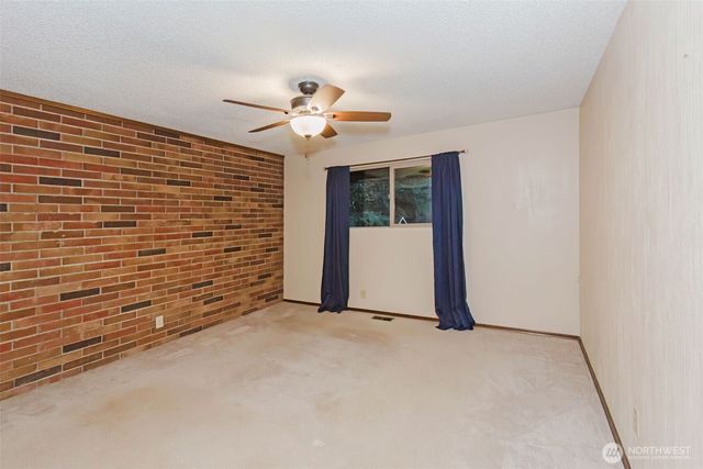 375 NW Mosher Canyon Road, Bremerton, WA 98311