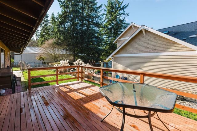 375 NW Mosher Canyon Road, Bremerton, WA 98311