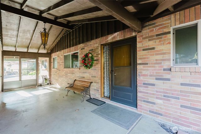 375 NW Mosher Canyon Road, Bremerton, WA 98311