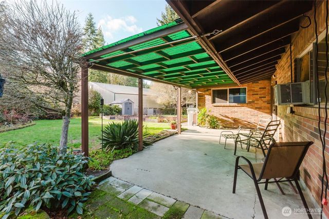 375 NW Mosher Canyon Road, Bremerton, WA 98311