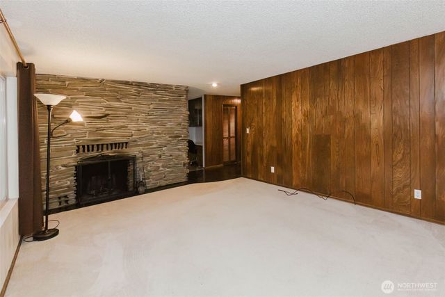 375 NW Mosher Canyon Road, Bremerton, WA 98311