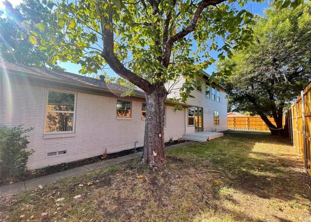 2249 Larry Drive, Dallas, TX 75228