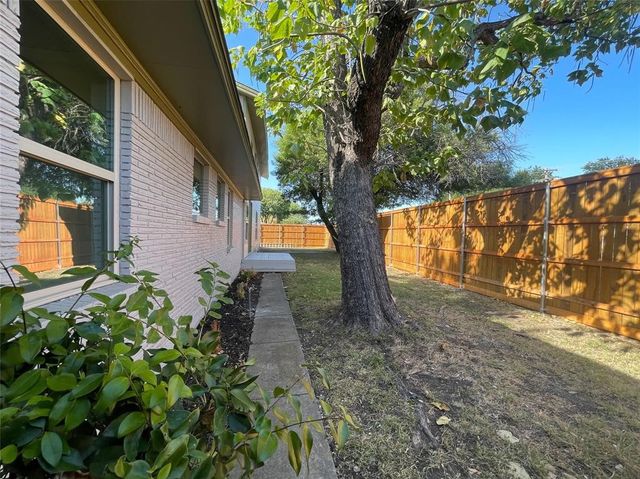 2249 Larry Drive, Dallas, TX 75228