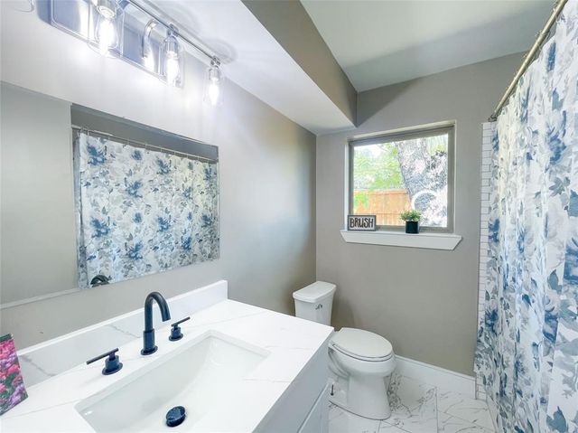 2249 Larry Drive, Dallas, TX 75228