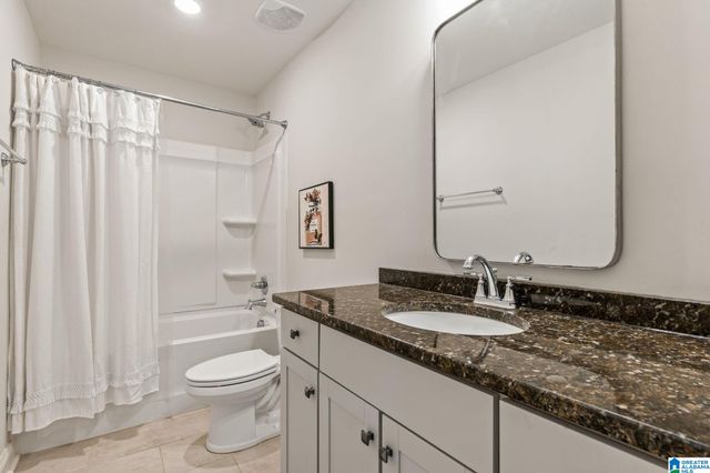 10 MACDONALD COVE, Springville, AL 35146