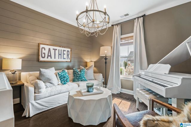 10 MACDONALD COVE, Springville, AL 35146