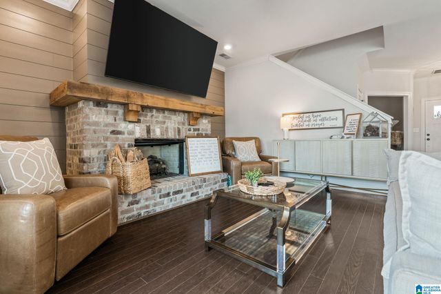 10 MACDONALD COVE, Springville, AL 35146