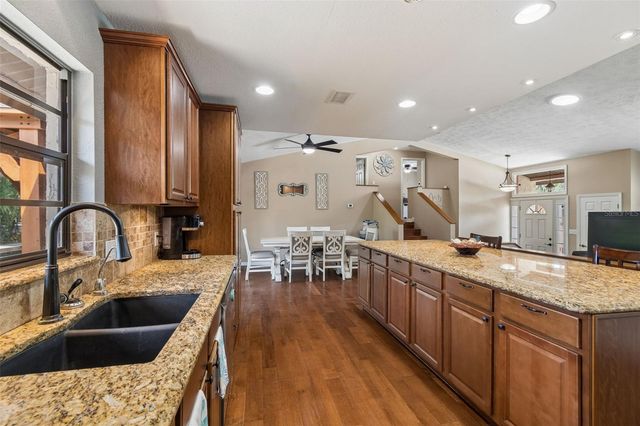 7871 SYCAMORE DRIVE, New Port Richey, FL 34654