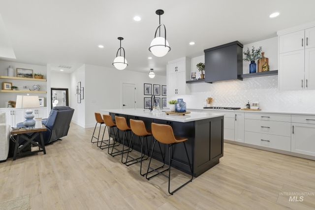 870 Cottonridge Way, Kimberly, ID 83341