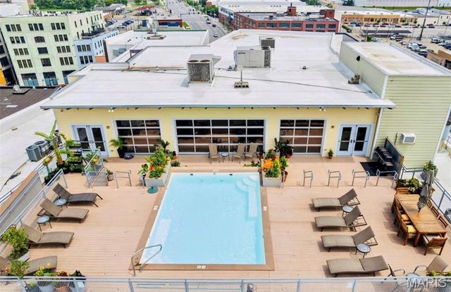 2323 Locust Street 411, St Louis, MO 63103