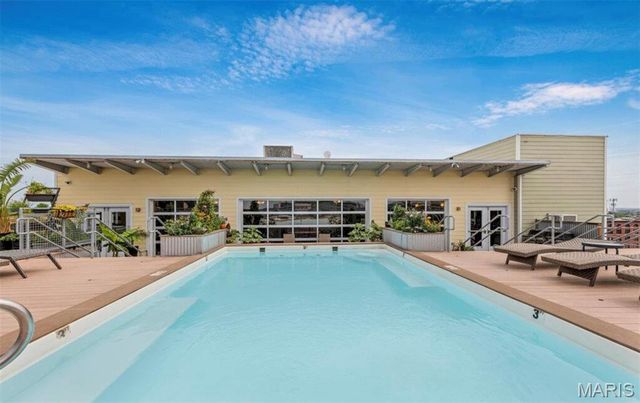 2323 Locust Street 411, St Louis, MO 63103