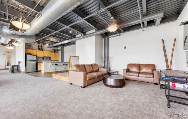 2323 Locust Street 411, St Louis, MO 63103