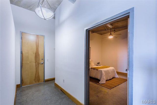 2323 Locust Street 411, St Louis, MO 63103