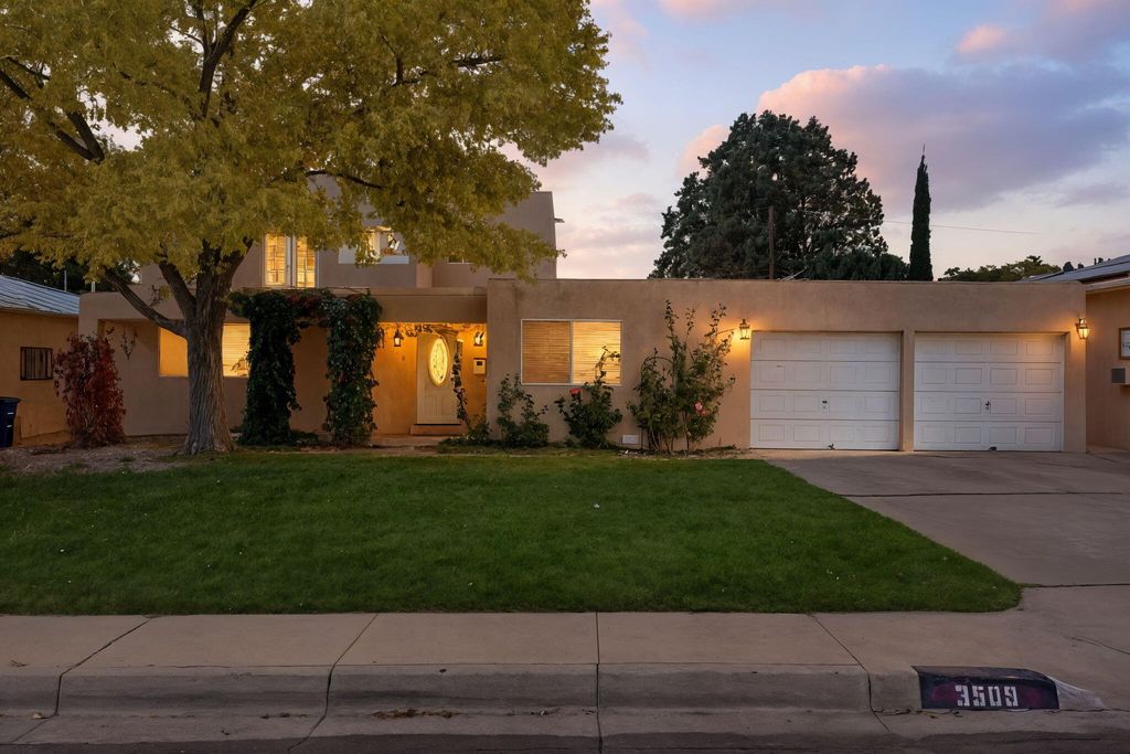 3509 Glorieta Street NE, Albuquerque, NM 87111