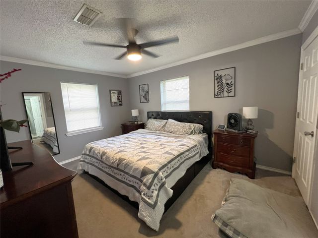 302 Sayle Street, Cumby, TX 75433