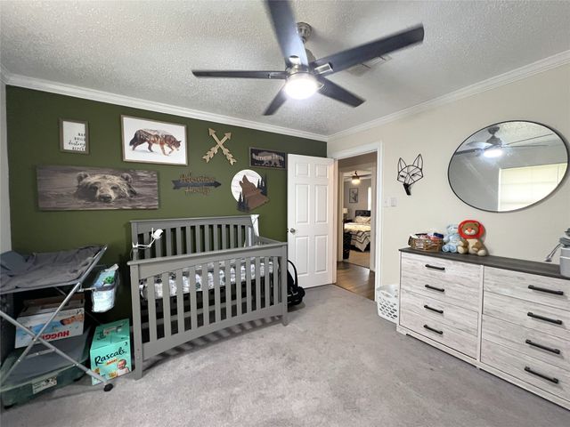 302 Sayle Street, Cumby, TX 75433