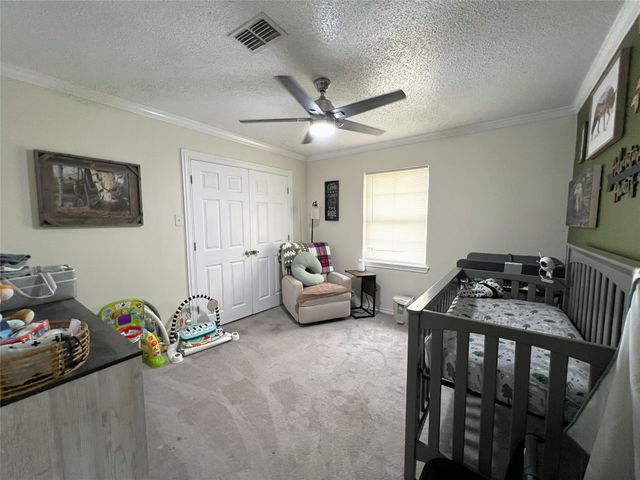 302 Sayle Street, Cumby, TX 75433