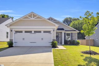 321 Stockland Trail, Fountain Inn, SC 29644