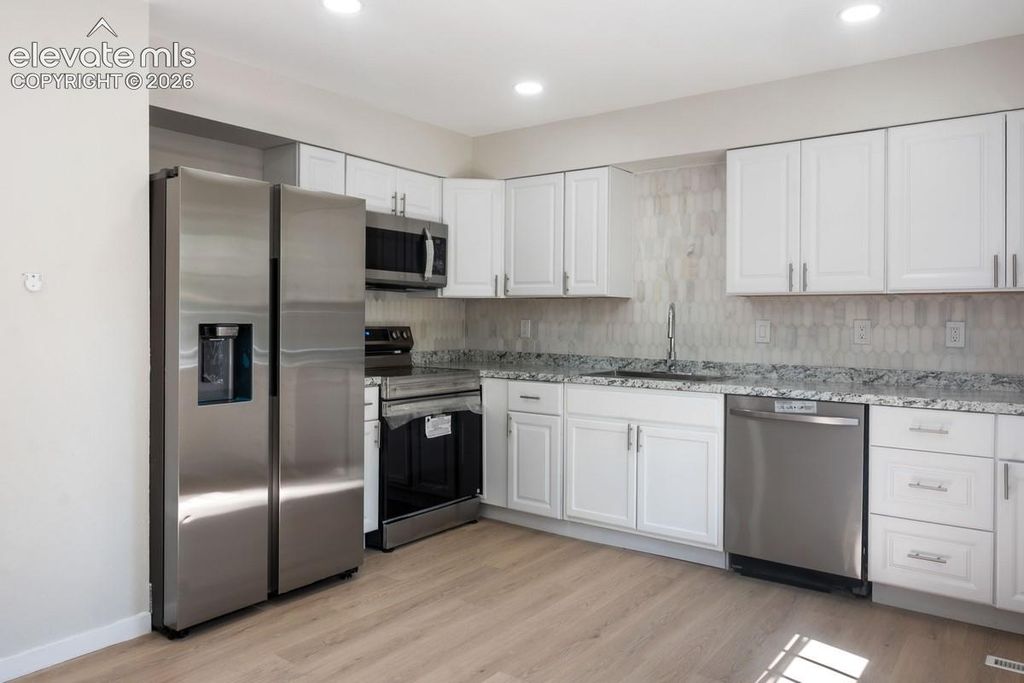 4255 Oro Blanco Drive, Colorado Springs, CO 80917 — photo 2