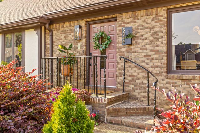 5849 N Park, Hixson, TN 37343