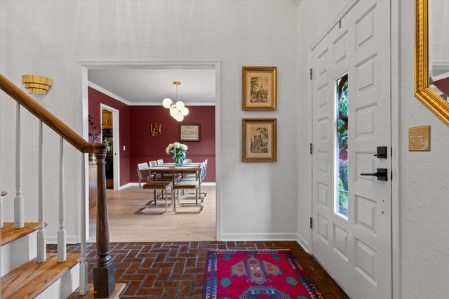 5849 N Park, Hixson, TN 37343