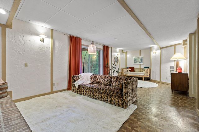 5849 N Park, Hixson, TN 37343