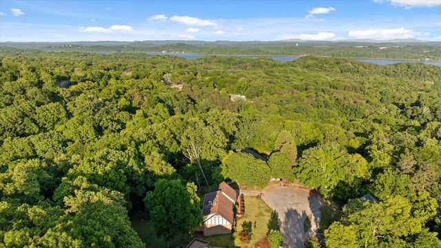 5849 N Park, Hixson, TN 37343