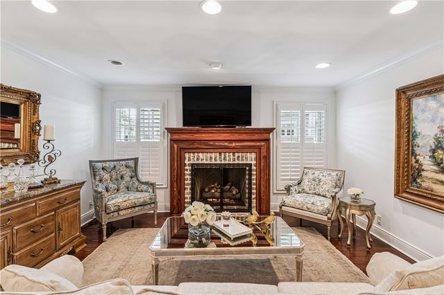 327 Butler Ave, St Simons Island, GA 31522