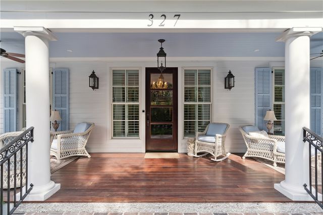 327 Butler Ave, St Simons Island, GA 31522