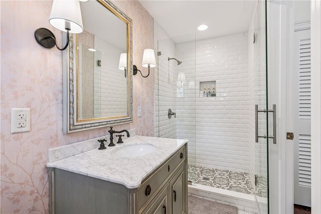 327 Butler Ave, St Simons Island, GA 31522