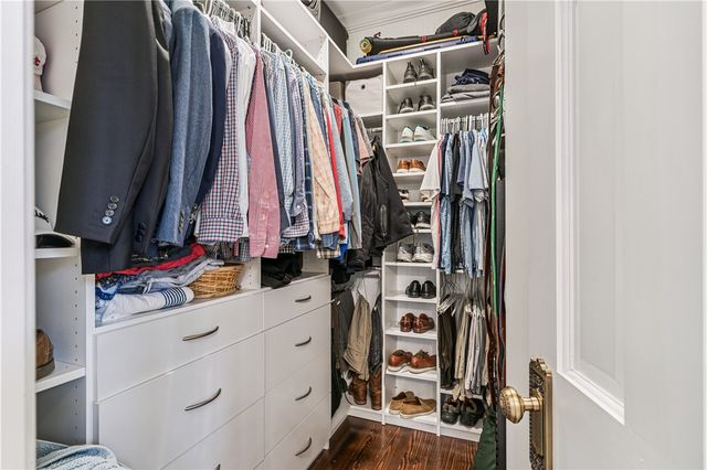 327 Butler Ave, St Simons Island, GA 31522