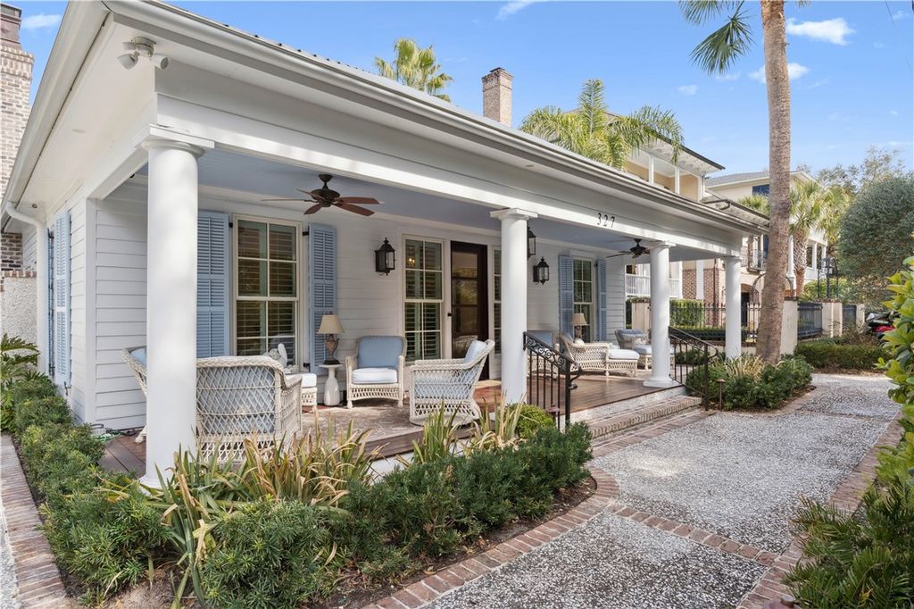 327 Butler Ave, St Simons Island, GA 31522