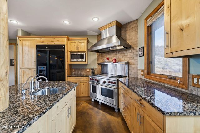 90 Toll Road, Reno, NV 89521