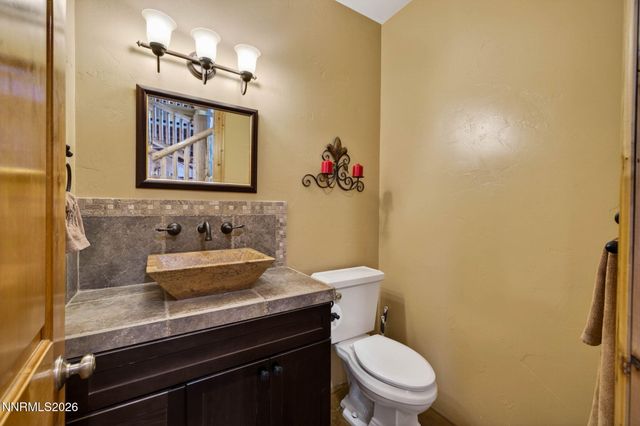 90 Toll Road, Reno, NV 89521