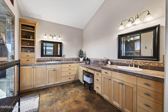 90 Toll Road, Reno, NV 89521