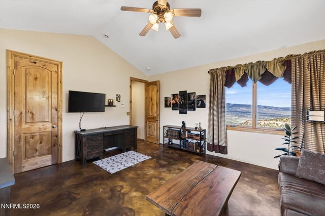 90 Toll Road, Reno, NV 89521