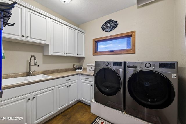 90 Toll Road, Reno, NV 89521