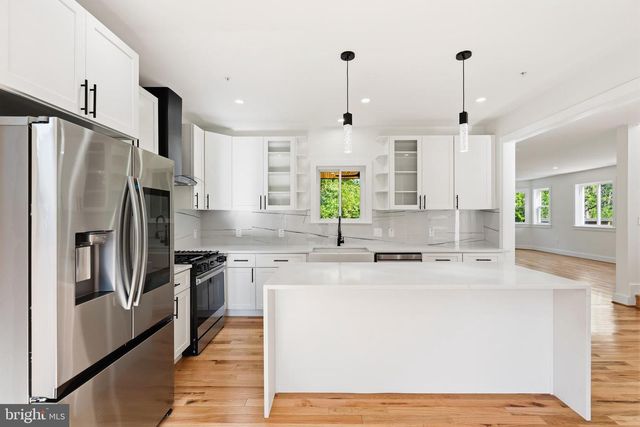512 BICKFORD AVE, Rockville, MD 20850