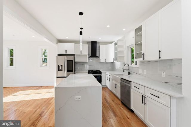 512 BICKFORD AVE, Rockville, MD 20850