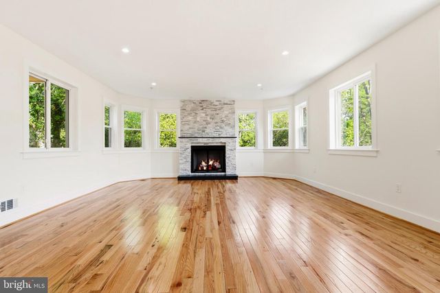 512 BICKFORD AVE, Rockville, MD 20850