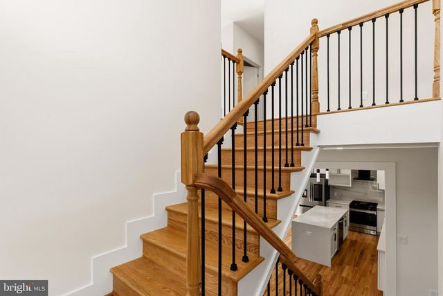 512 BICKFORD AVE, Rockville, MD 20850