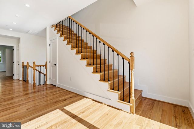 512 BICKFORD AVE, Rockville, MD 20850