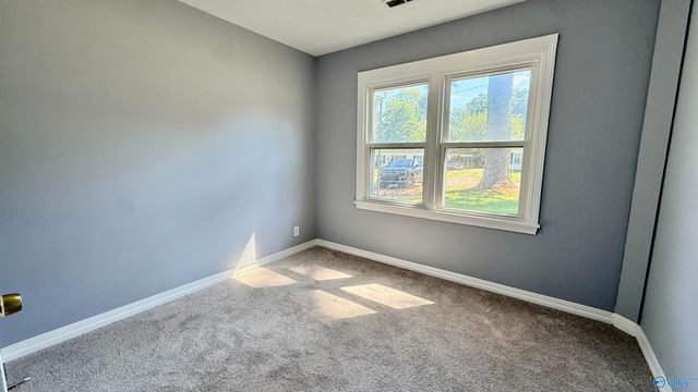 609 10th Street NW, Huntsville, AL 35805