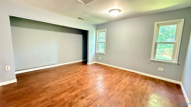 609 10th Street NW, Huntsville, AL 35805